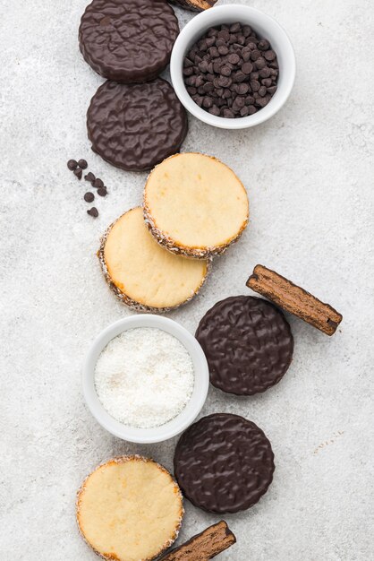 맛있는 alfajores 배열의 상위 뷰