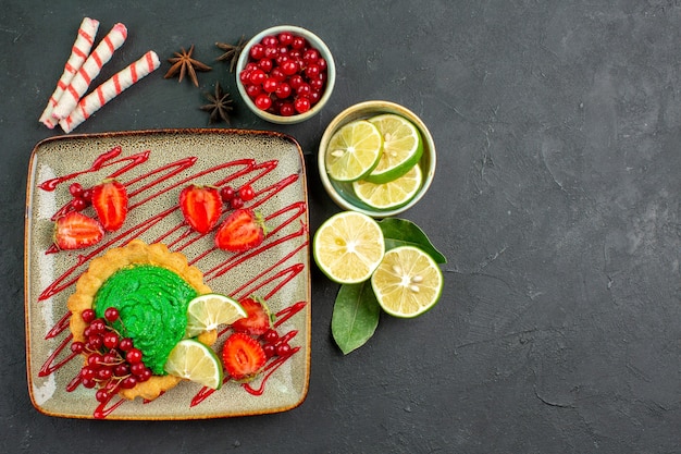 Top view delicious cake with fruits