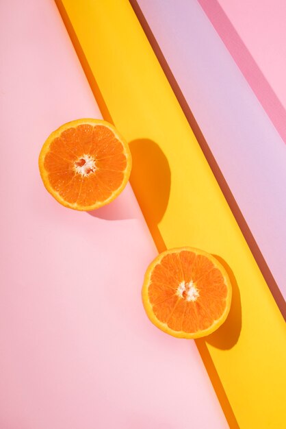상위 뷰 맛있는 오렌지 조각