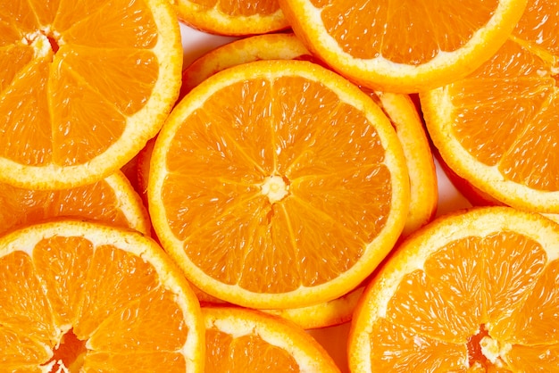 Вид сверху вкусные дольки апельсина