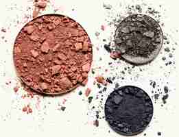 Free photo top view eyeshadows for make up