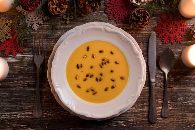 上面図お祝いのクリスマスの食事の構成