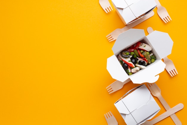 무료 사진 샐러드와 복사 공간 상위 뷰 음식 프레임