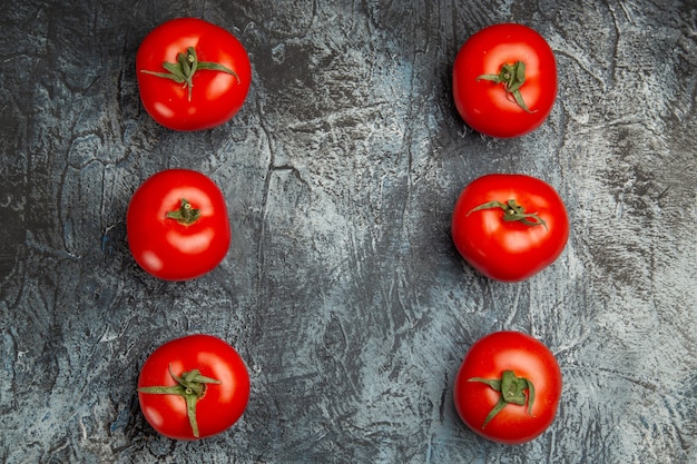 Free photo top view fresh red tomatoes