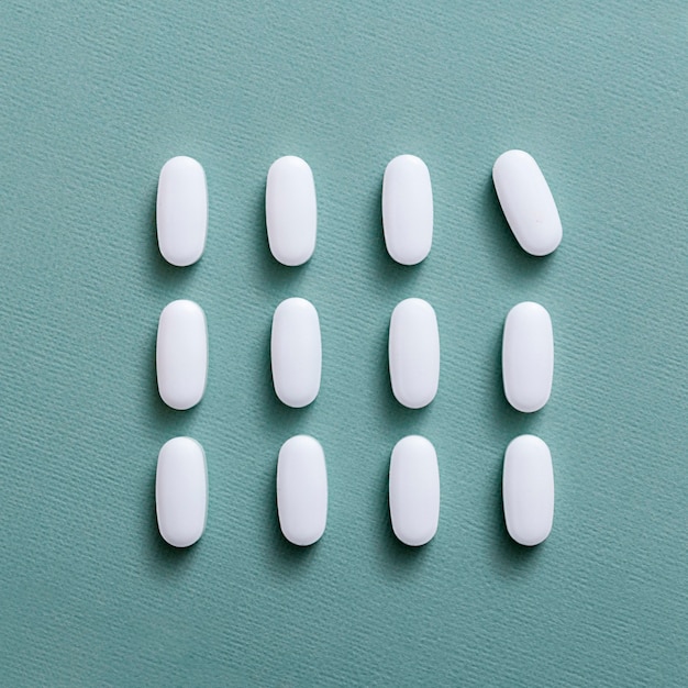 Top view of geometrically arranged pills
