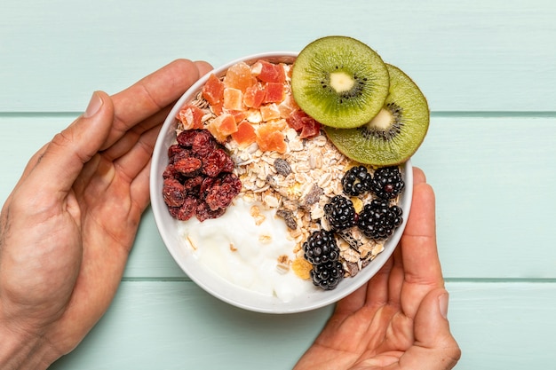 Free photo top view healthy breakfast on table