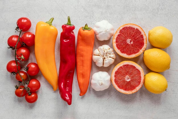 Foto gratuita vista dall'alto cibo sano per la composizione che aumenta l'immunità