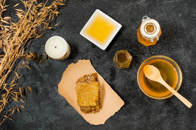 Top view honey containers with honeycomb