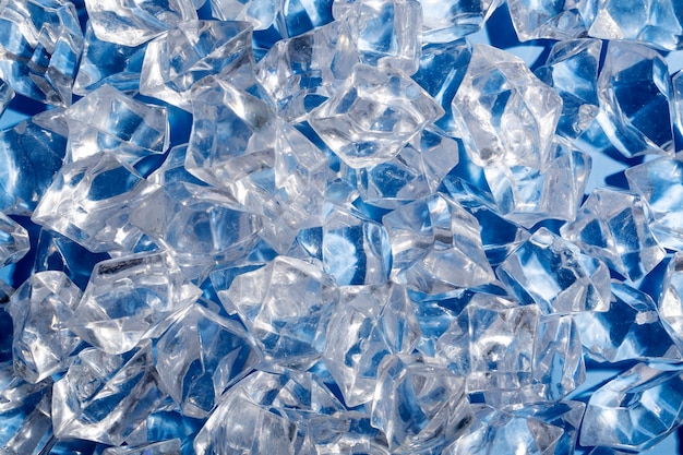 Бесплатное фото Натюрморт с кубиками льда, вид сверху