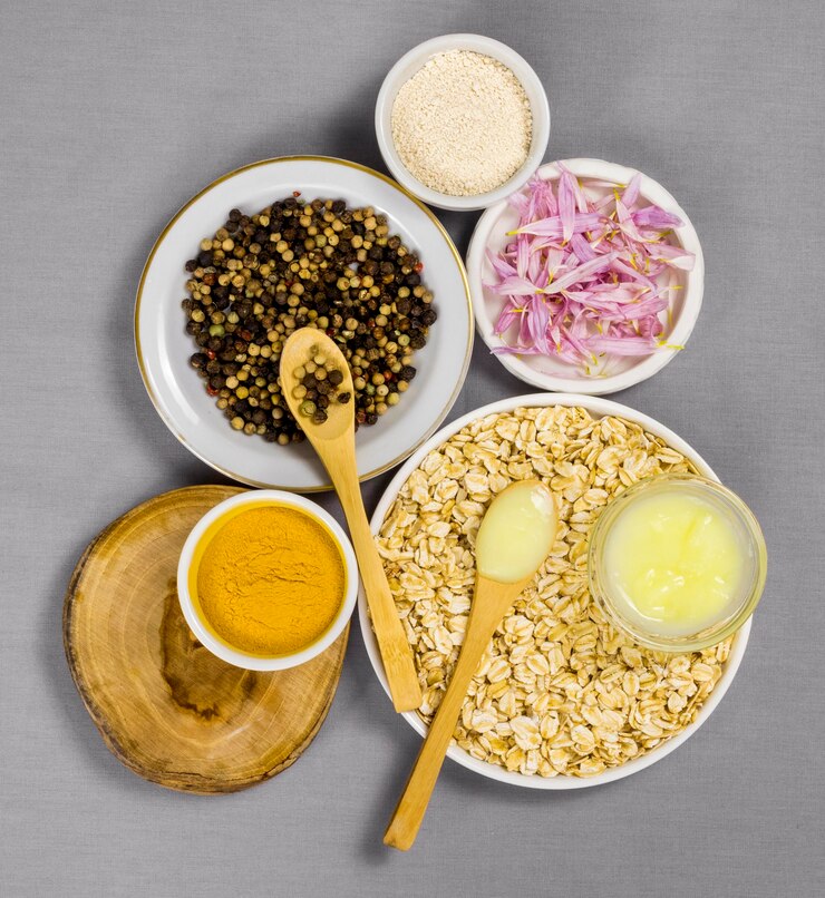 मुफ़्त फोटो top view of medicinal spices and herbs