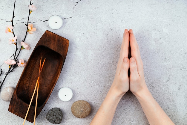 Vista dall'alto della sessione di meditazione