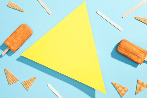 Free Photo top view popsicles on table