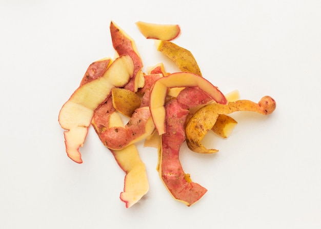 Free photo top view potato peels