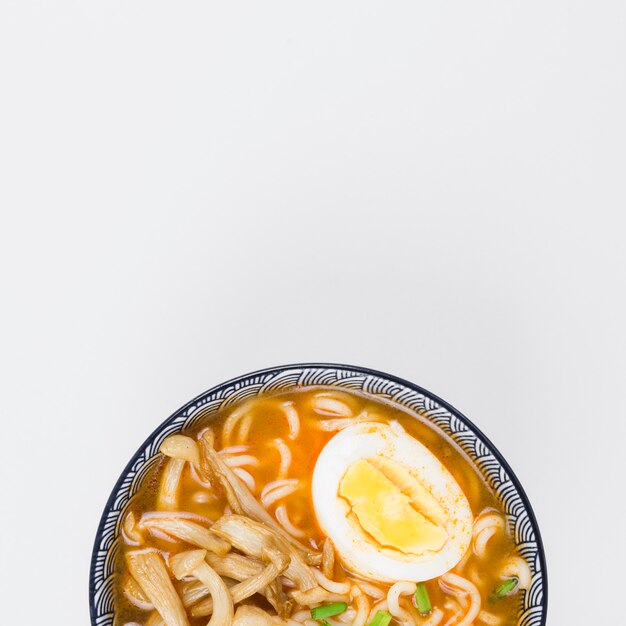 ラーメン丼のトップビュー