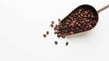 Free photo top view roasted coffee beans