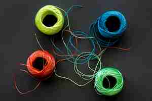 Free photo top view sewing thread