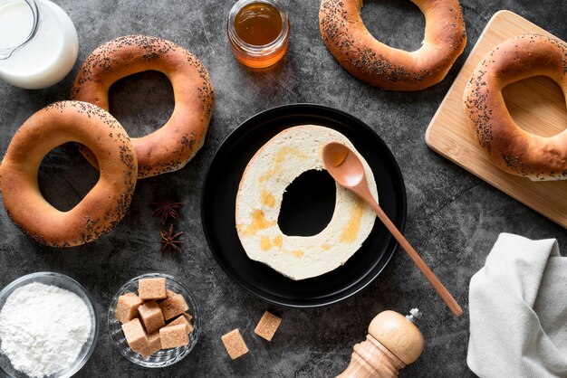 Top view sliced bagel with honey