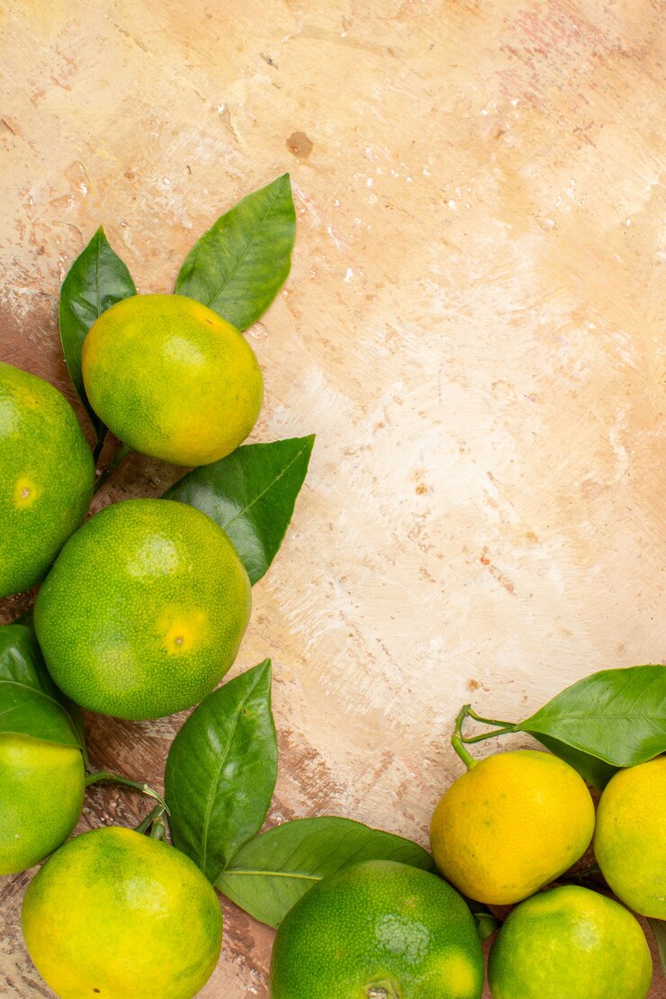 Free Photo top view sour green tangerines on light background