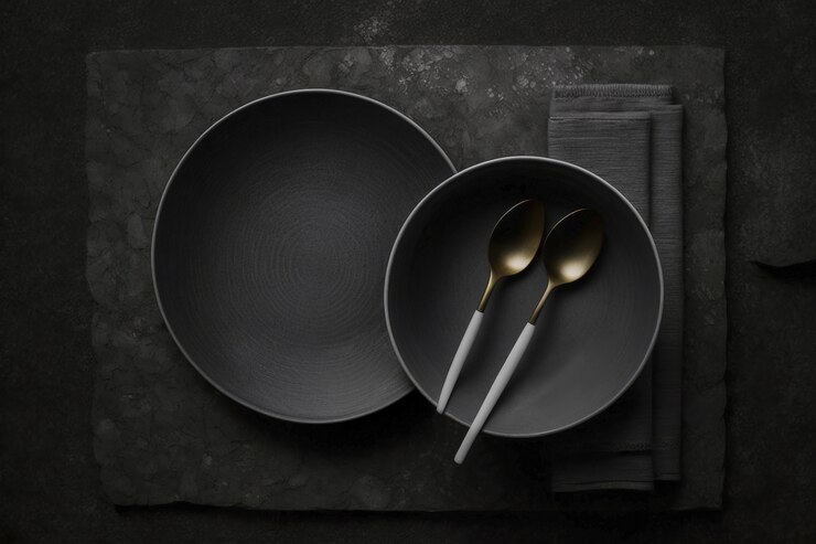 Free Photo top view of table arrangement with empty dishes and tableware