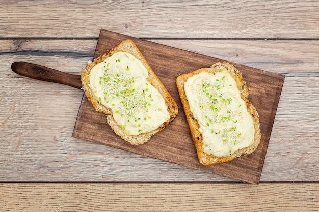 Top view of toast on chopping board