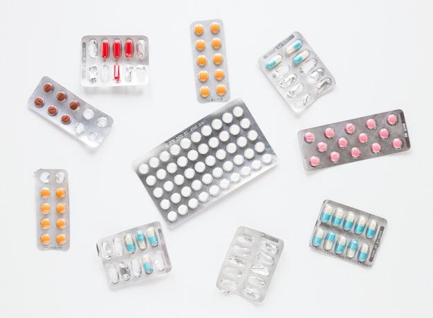 Free photo top view variety of tablets and painkillers