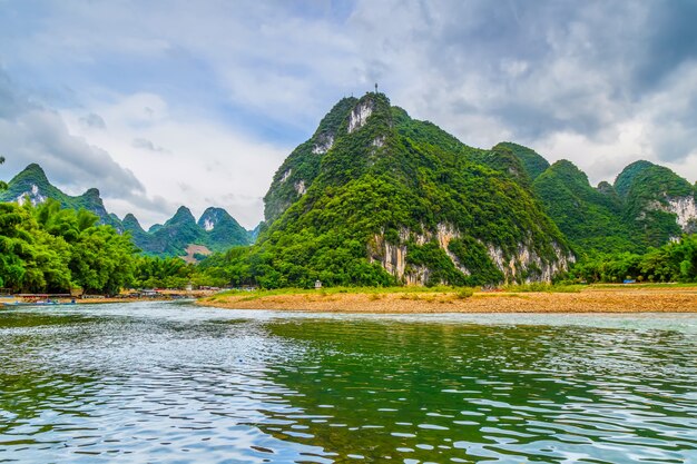 town chinese forest scenery reflection