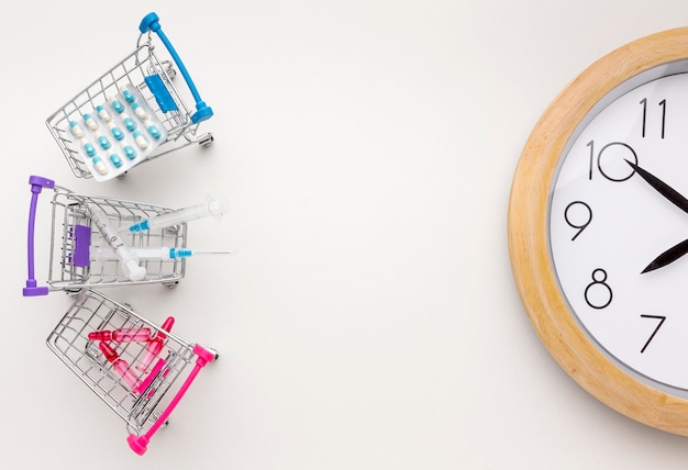 Toy cart with pills tablets