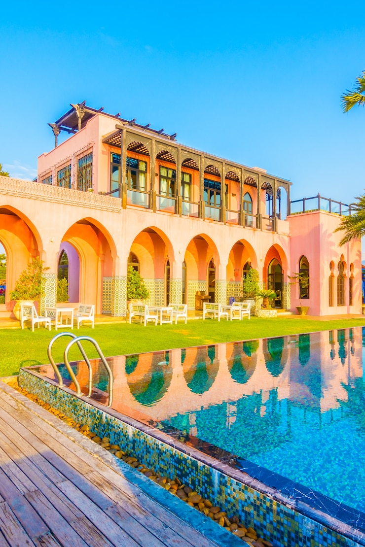 Free Photo traditional beautiful building moroccan morocco