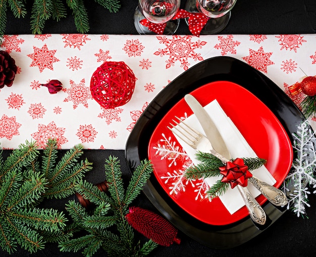Free photo traditional dishware on christmas table. flat lay. top view