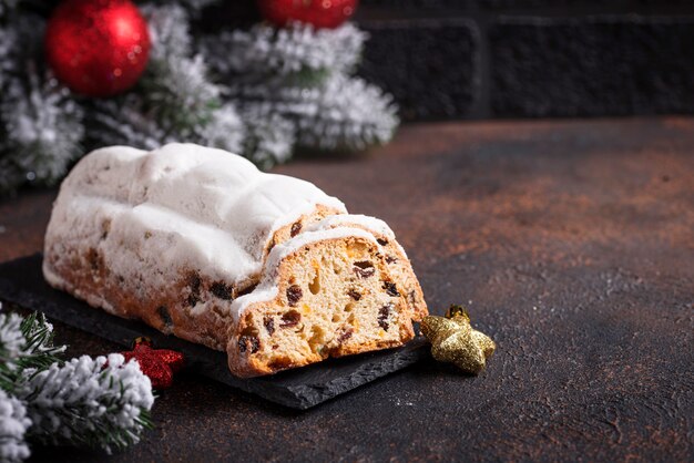 Premium Photo | Traditional german christmas cake stollen