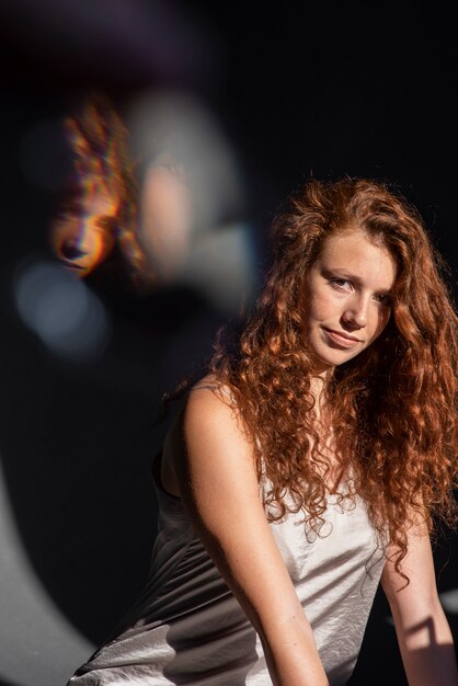 Free photo translucent and blurred portrait of woman