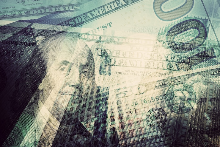 Free Photo transparent bills with buildings