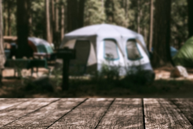 Sfondo del prodotto da viaggio, tenda da campeggio