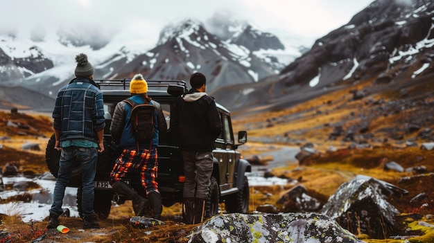 Foto gratuita viaggiare con un'auto fuoristrada