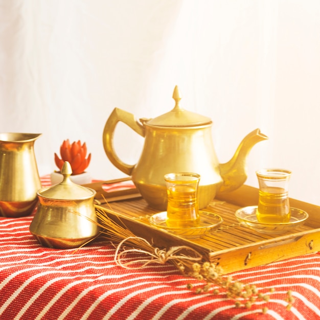 Tray of moorish tea with grapes