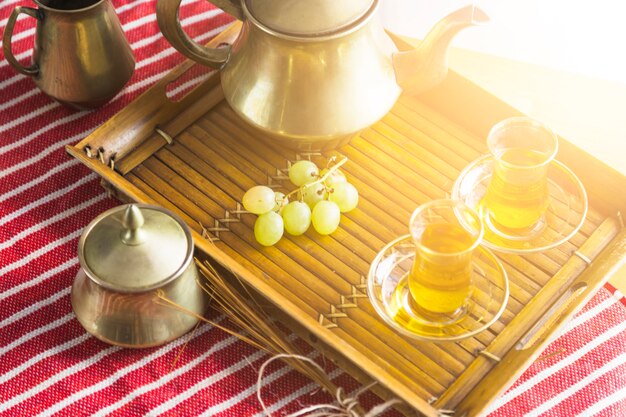 Tray of moorish tea with grapes