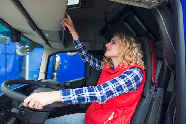 Truck driver and tachograph