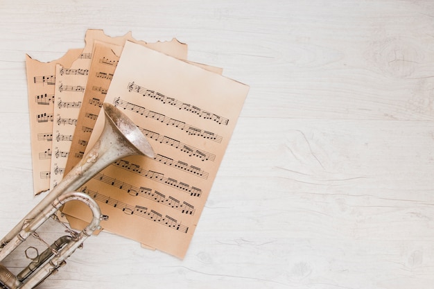 Free photo trumpet on sheet music