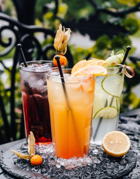 Two iced cocktails on the table  