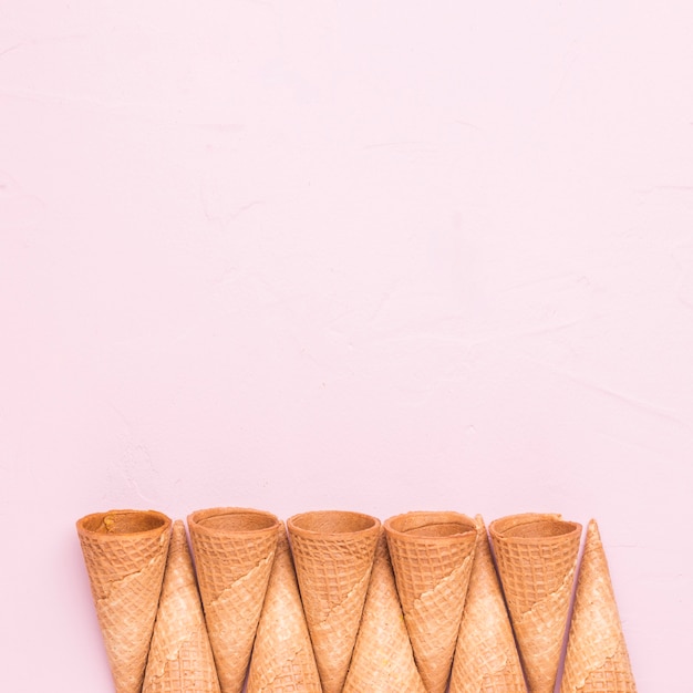 Free photo unfilled ice cream cones