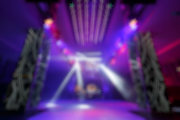 Unfocused entry disco colors