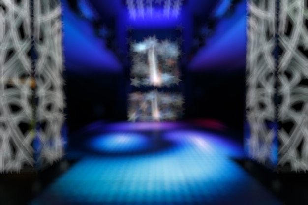 Unfocused entry disco with blue predominating