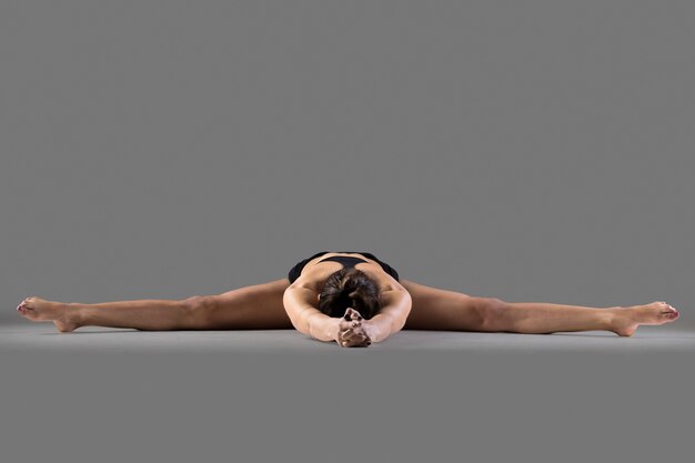 Upavishtha Konasana yoga pose