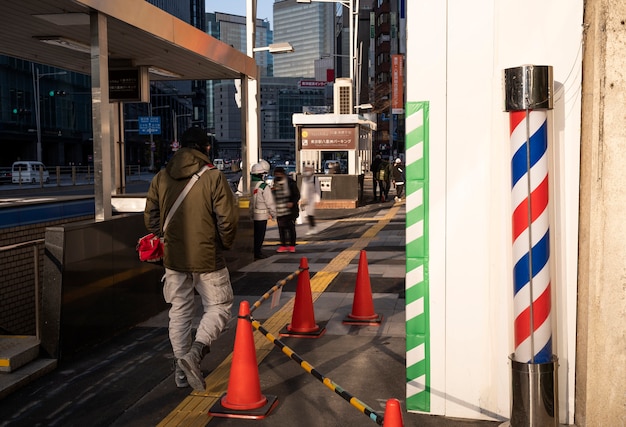 日中の東京市の都市景観