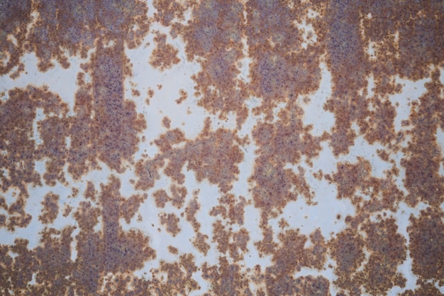 Free photo urban rusted wall surface