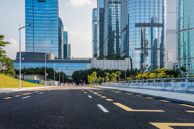 Free photo urban traffic road with cityscape