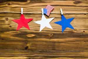 무료 사진 빨랫줄에 3 개의 별을 가진 미국 독립 기념일 배경