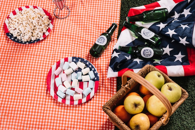 Usa independence day concept with picnic