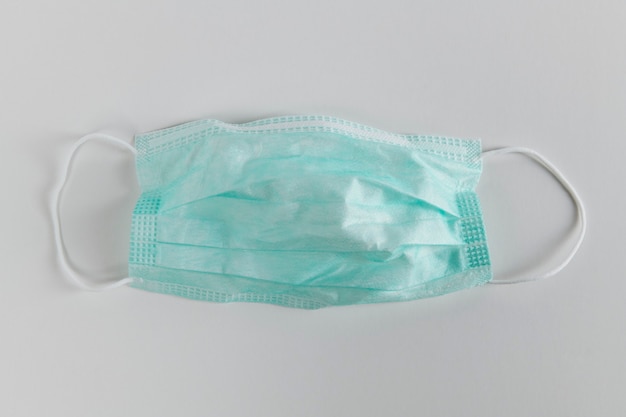 コロナウイルスのパンデミック時に使用された医療用フェイスマスク