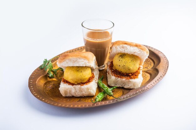 Vada pav or wada pao is indian or desi burger, is a roadside fast food dish from maharashtra. selective focus